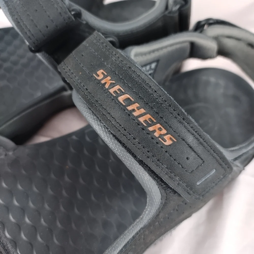 Skechers Sandals Mens 13 Tresmen Garo Relaxed Fit Strap Gray Suede Super Grip